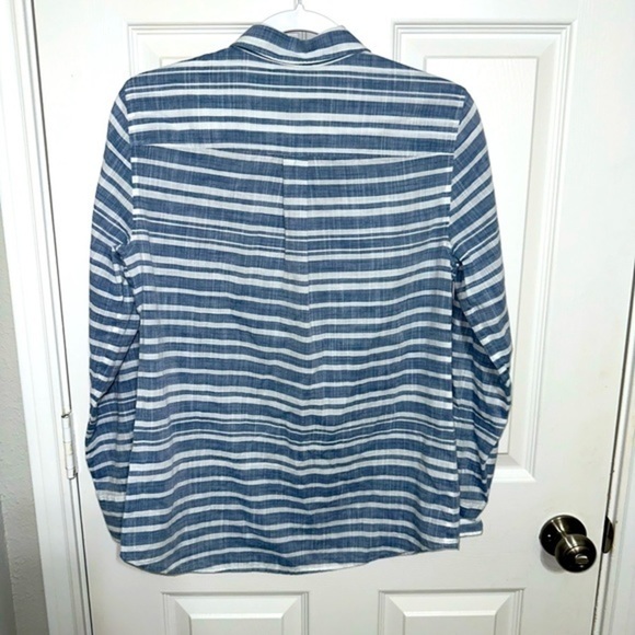 J Crew Womens Perfect Shirt Striped Button Down Shirt Size M - Picture 6 of 8